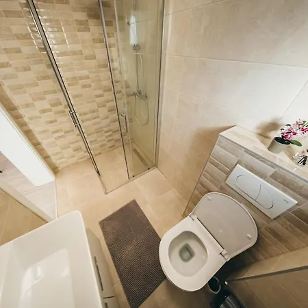 Elegant Studio Apartments Lasta Mostar Kültér fotó
